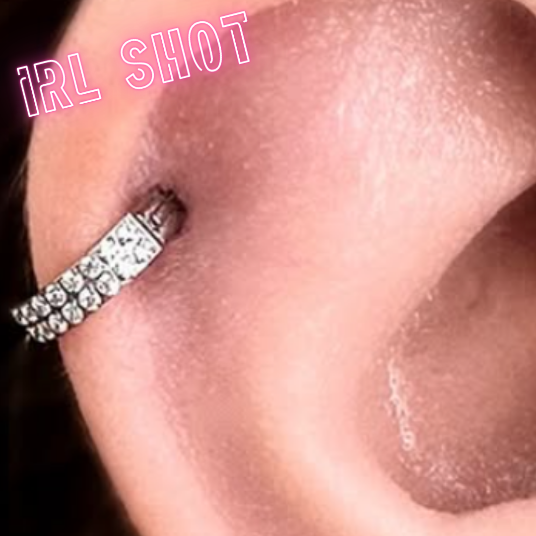 Ring with 2 gem rows