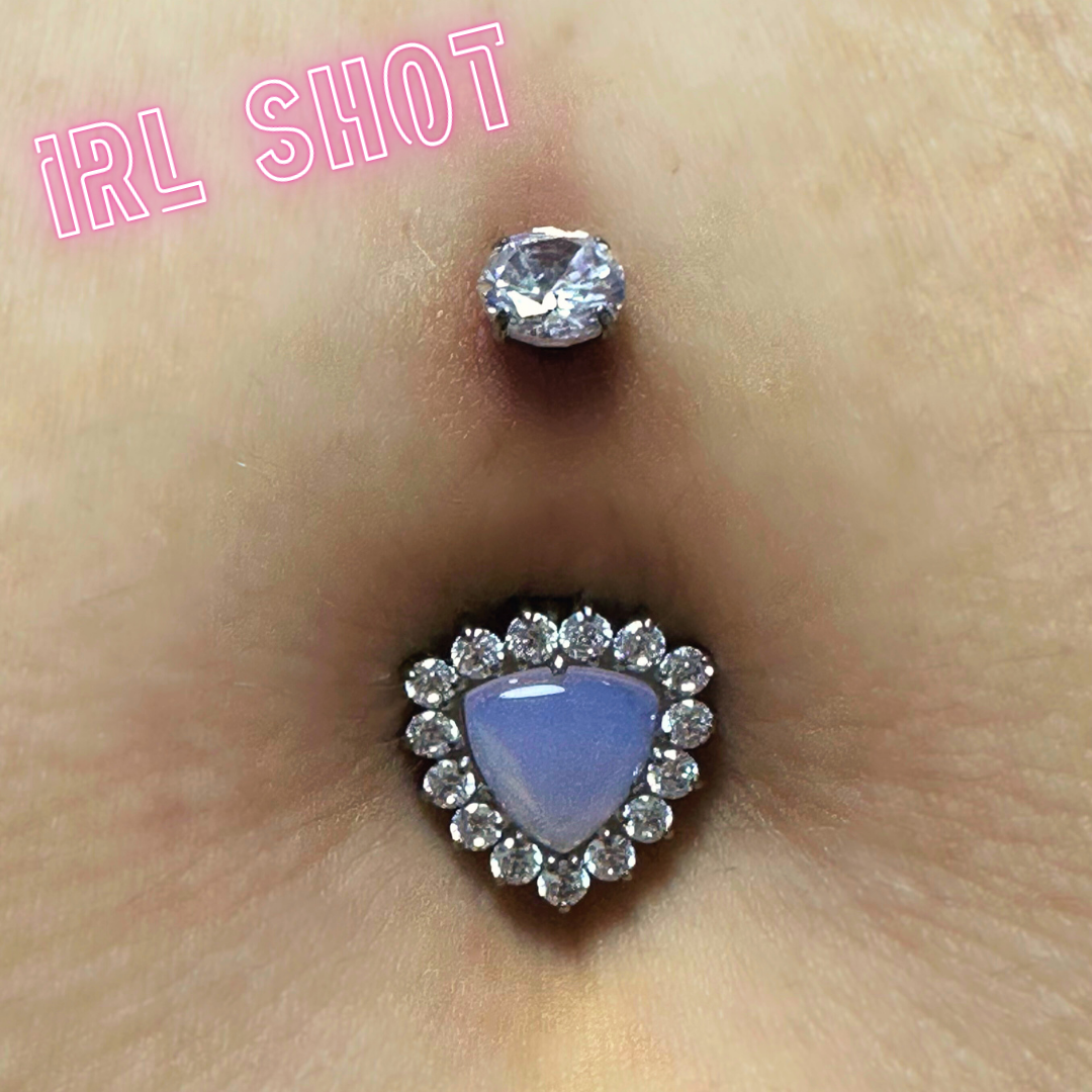 Navel barbell with rose quartz