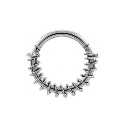 Ring with twisting wire