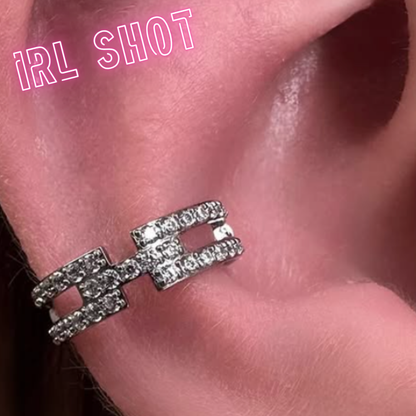 Dvigubas žiedelis su cirkoniais šone