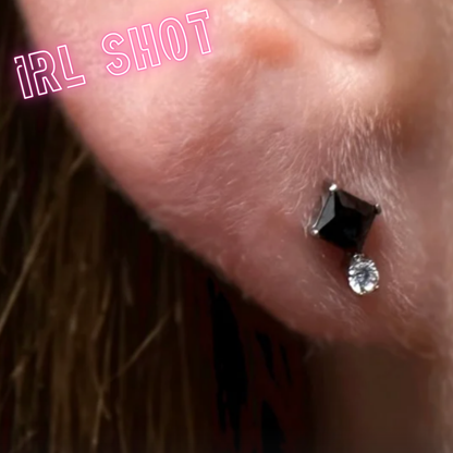 Square and round gem