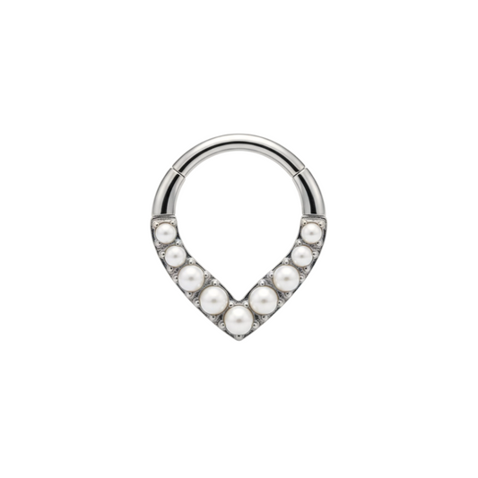 Teardrop ring with pearls
